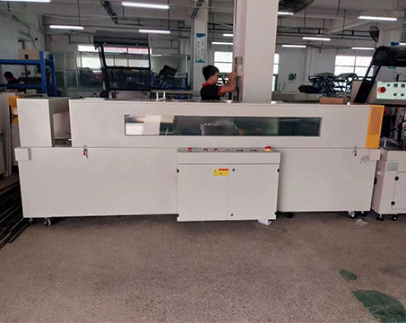 Fully Automatic Shrink Tunnel Machine